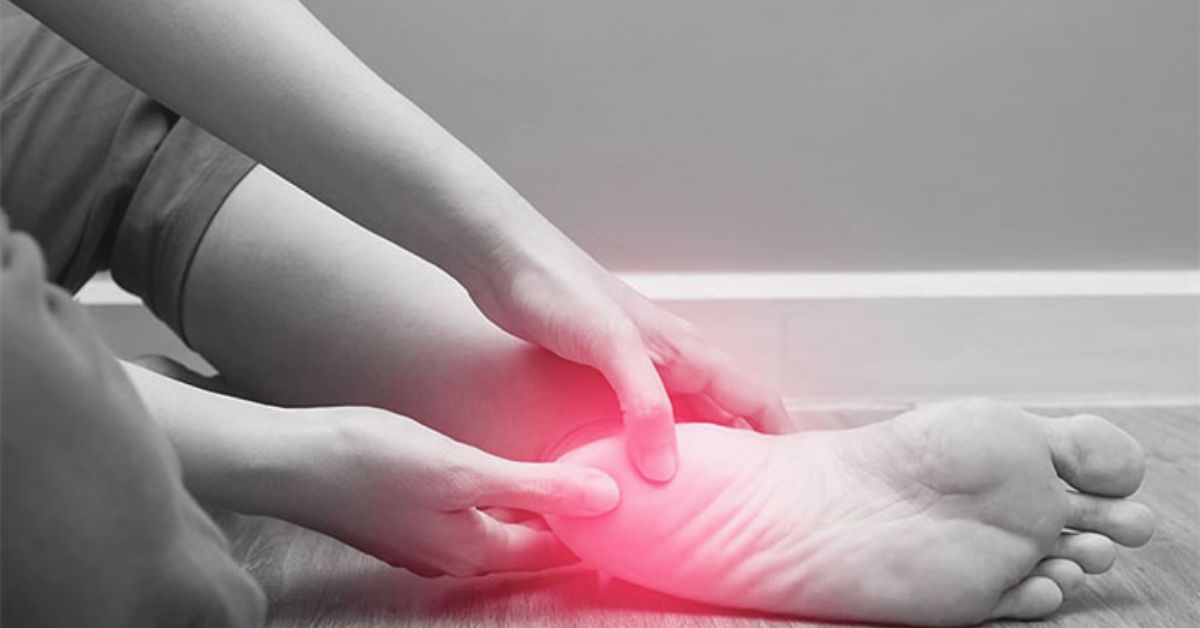ایڑی کے درد سے نجات کے آسان اور مؤثر طریقے جانیں۔