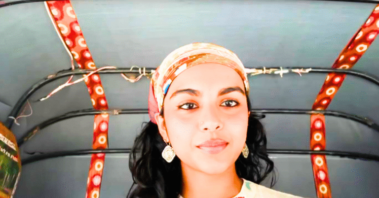 دو سیکنڈ کی ویڈیو نے انڈین لڑکی کو سوشل میڈیا سٹار بنا دیا