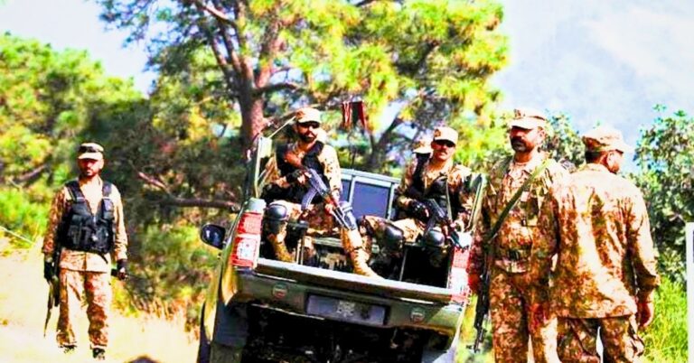 سکیورٹی فورسز کی بڑی کامیابی: خیبرپختونخوا میں دو آئی بی اوز میں بھارتی حمایت یافتہ 15 خوارج ہلاک، سرغنہ عالم محسود بھی جہنم واصل