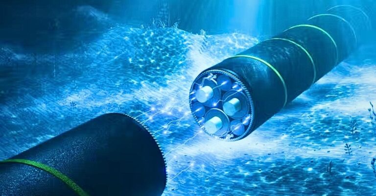 پاکستان اب دنیا کی تیز ترین زیر بحری کیبلز میں سے ایک سے باضابطہ طور پر منسلک ہو گیا