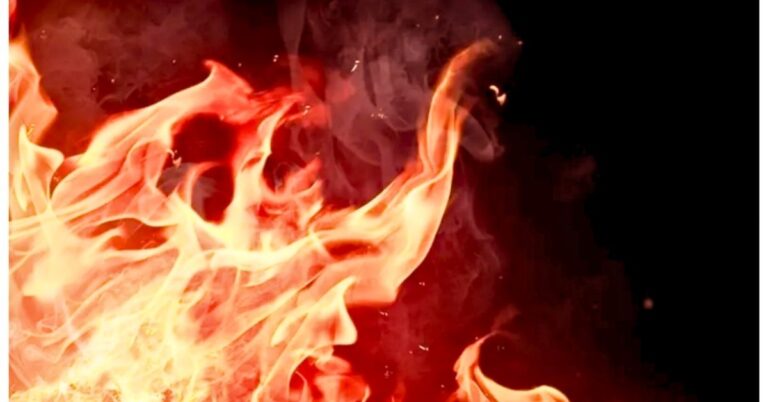 کراچی: خود کو آگ لگانے کا خواب دیکھ کر شہری نے حقیقت میں خودسوزی کرلی